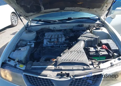 2002 Mitsubishi Diamante Vr-X z USA, uszkodzony, nr VIN 6MMAP87P52T015604